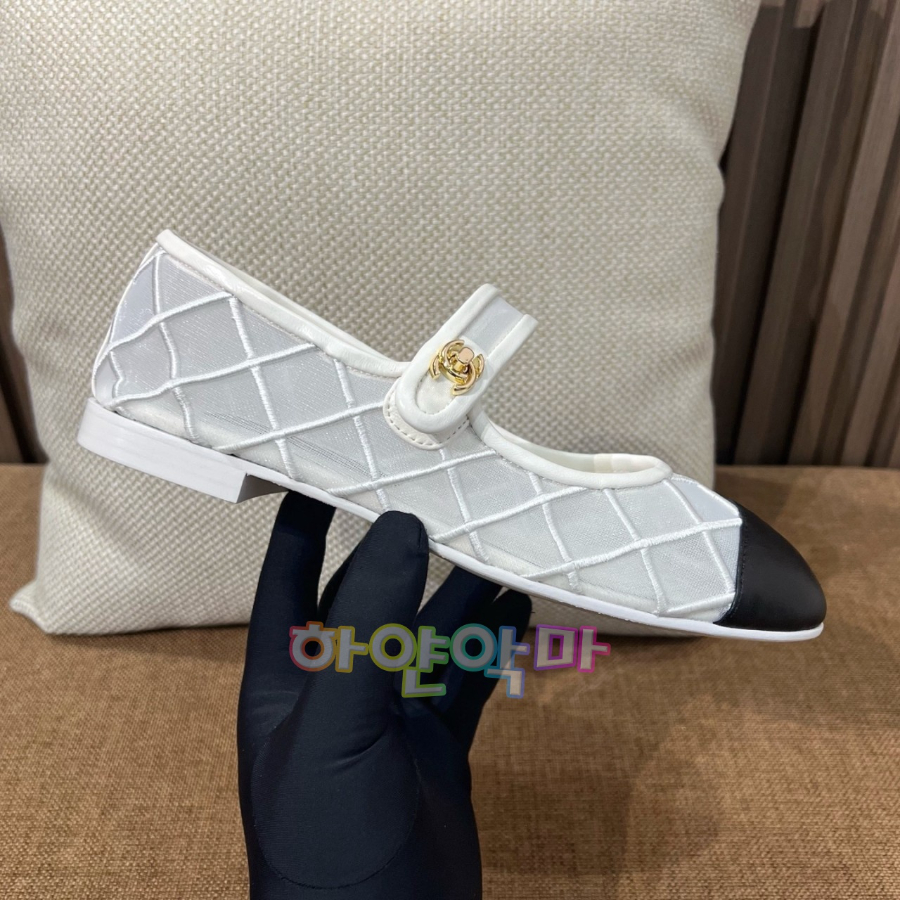 하얀악마 샤넬 플랫 (12).jpg