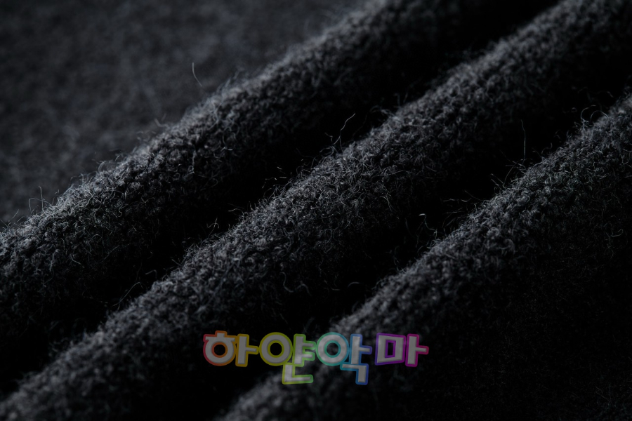 하얀악마 로에베 후드 (7).jpg