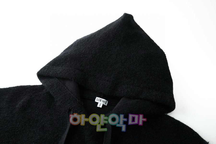 하얀악마 로에베 후드 (12).jpg