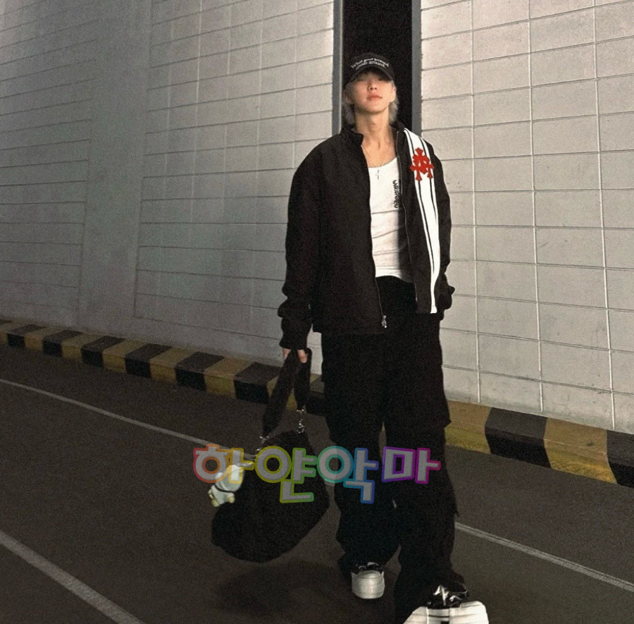 하얀악마 크롬하츠 점퍼 (1).jpg