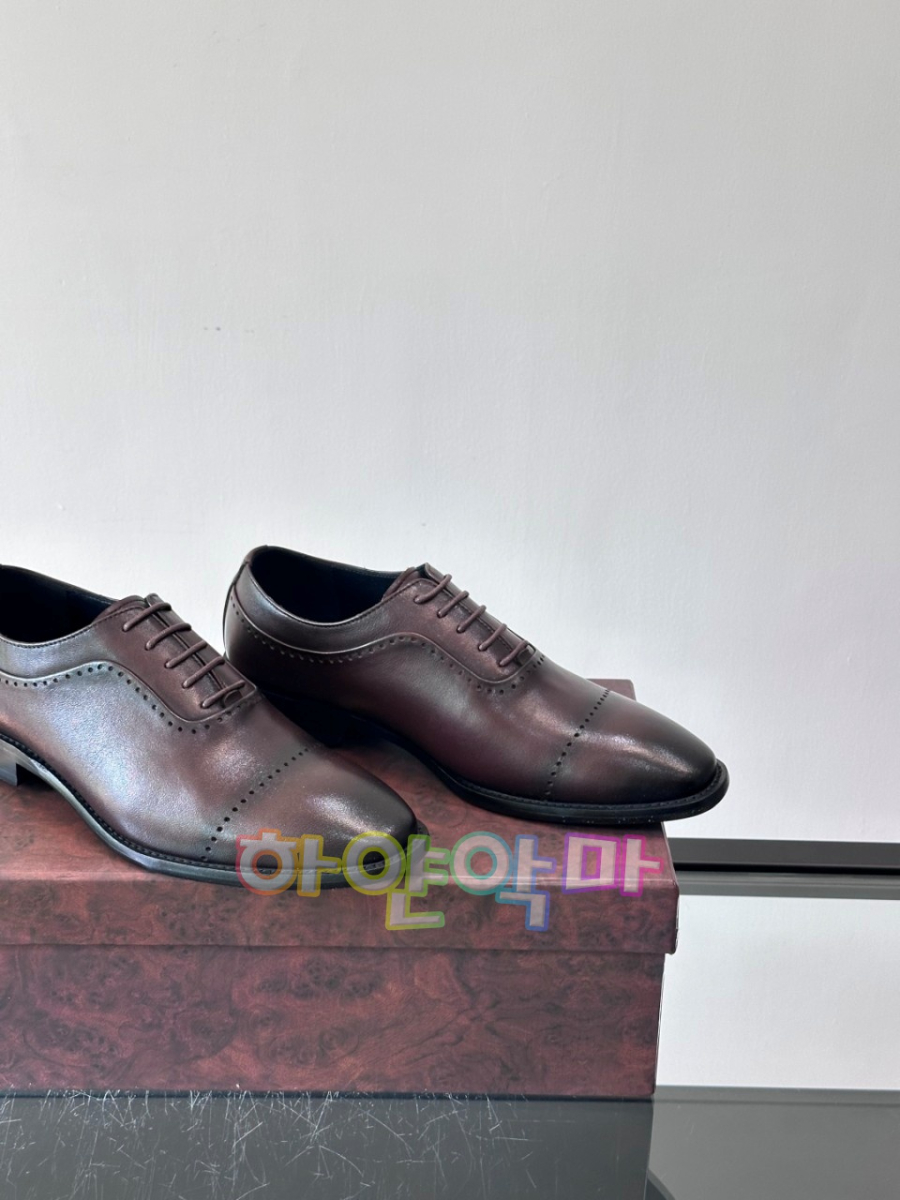 하얀악마 스테파노리치 구두 (9).jpg