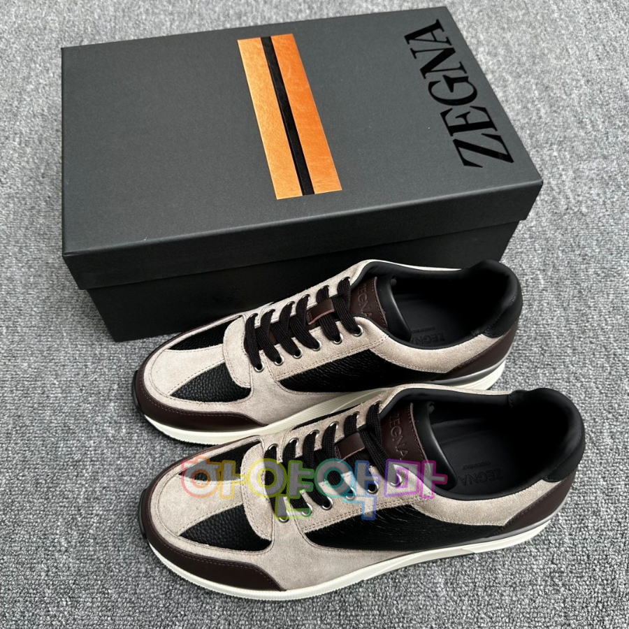 하얀악마 제냐 운동화 (3).jpg