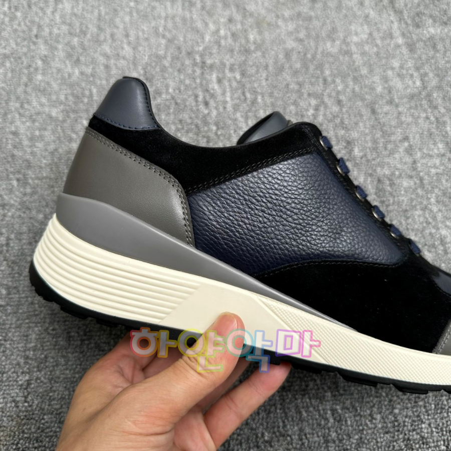 하얀악마 제냐 운동화 (8).jpg