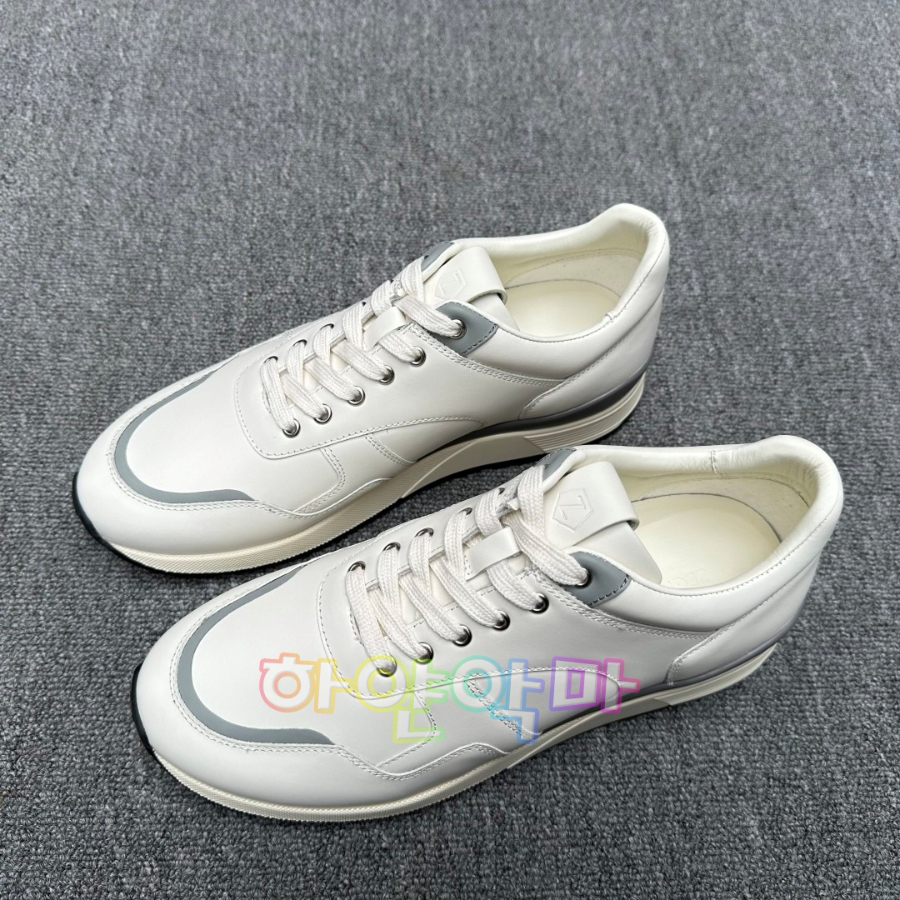 하얀악마 제냐 운동화 (7).jpg