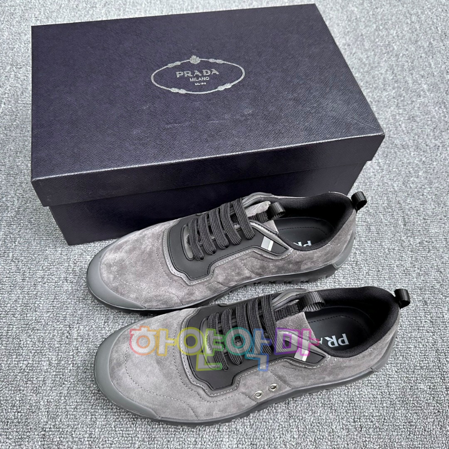 하얀악마 프라다 운동화 (4).jpg