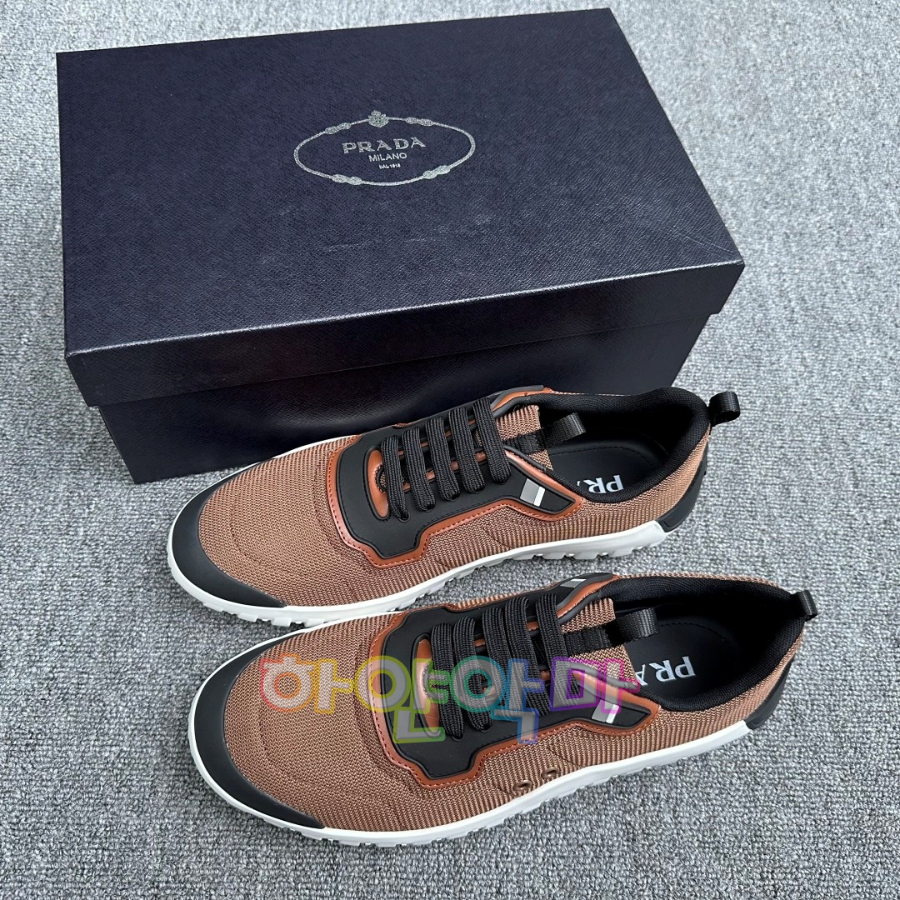 하얀악마 프라다 운동화 (4).jpg