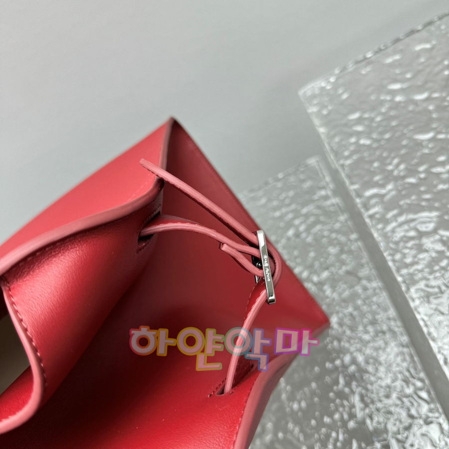 하얀악마 더로우 마고176 (6).jpg