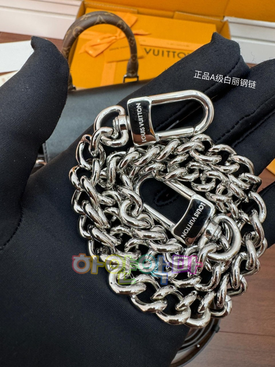 하얀악마 루이 몽수리 (13).jpg