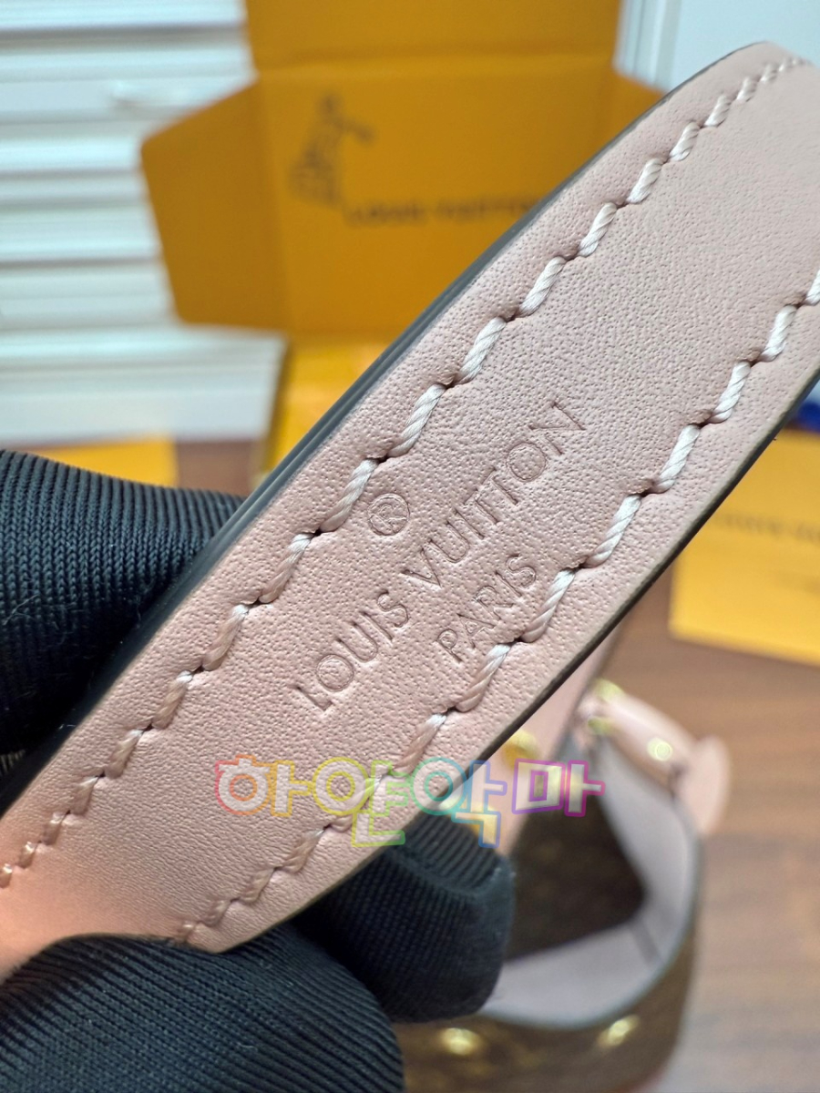 하얀악마 루이 네오노에 (8).jpg