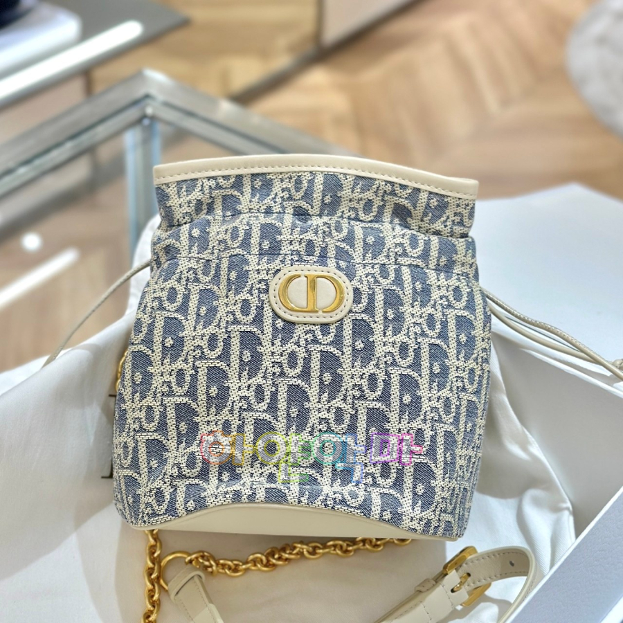 하얀악마 디올 몽테인 버킷 (1).jpg