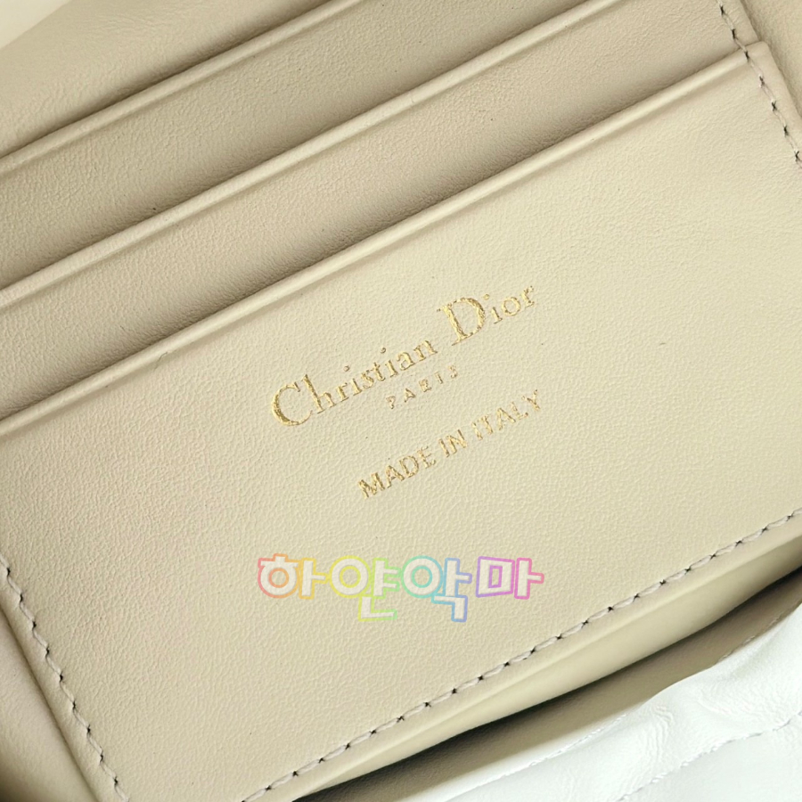 하얀악마 디올 몽테인 버킷 (5).jpg