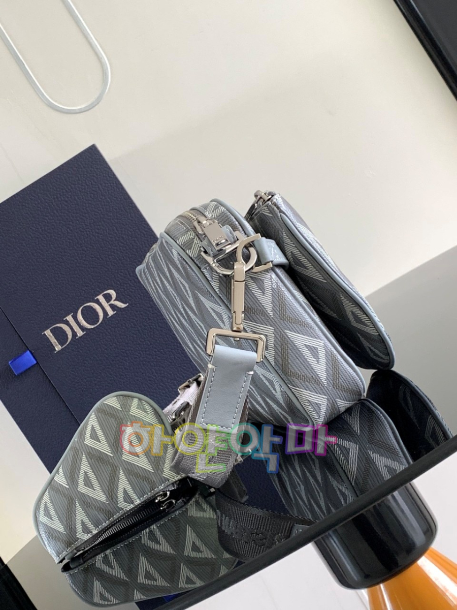 하얀악마 디올 새들 크로스백 (2).jpg