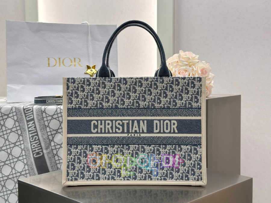 하얀악마 디올 북토트 (3).jpg