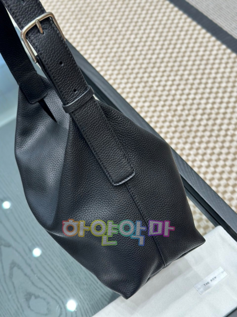 하얀악마 더로우 이사백 (3).jpg