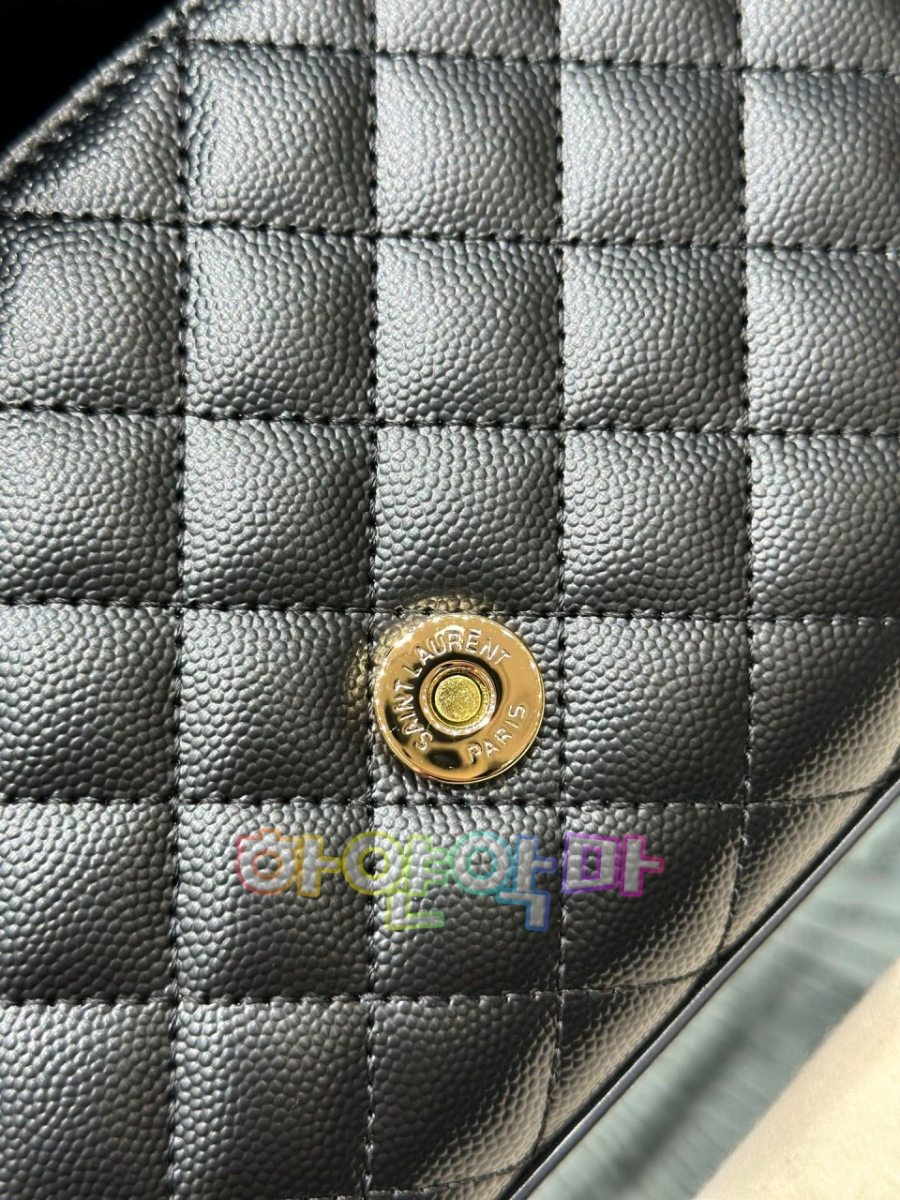 하얀악마 생로랑 크로스백 (9).jpg