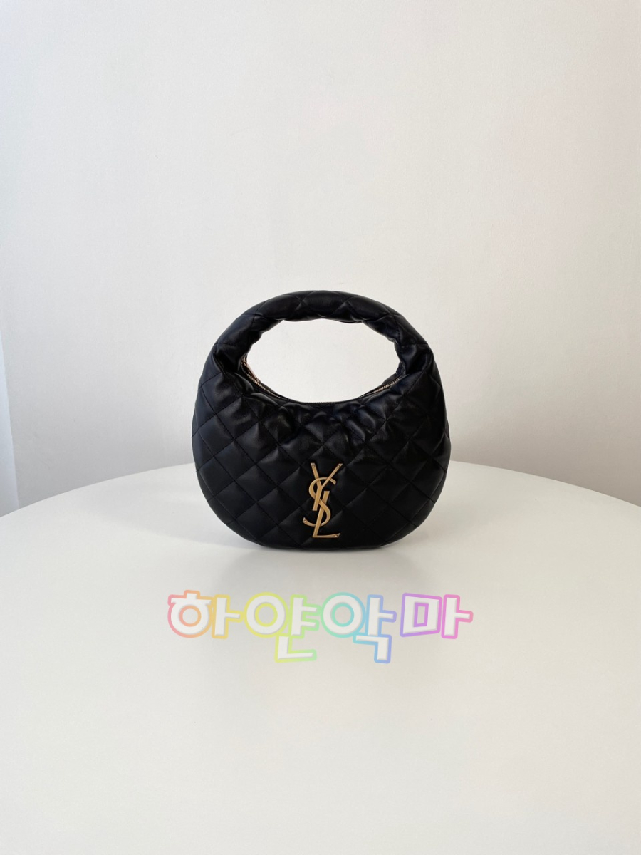 하얀악마 생로랑 이카리노 (3).jpg