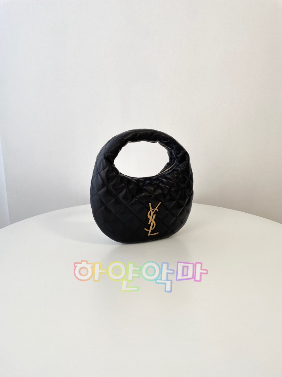 하얀악마 생로랑 이카리노 (4).jpg