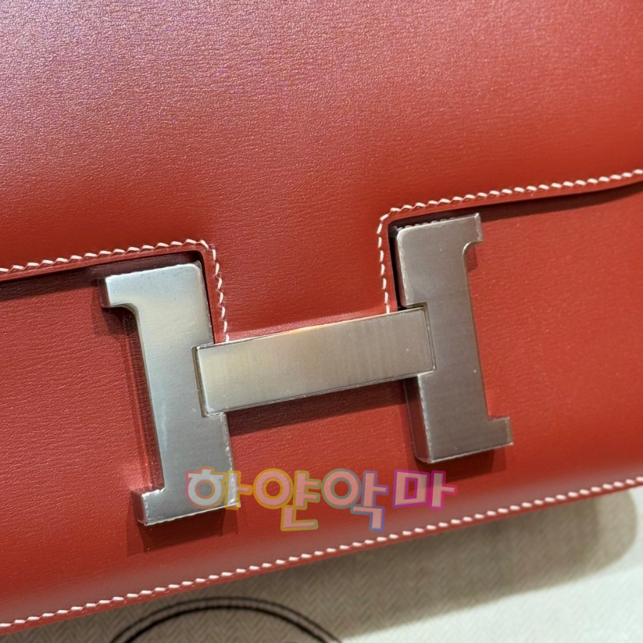 하얀악마 에르 콘스탄스 (11).jpg