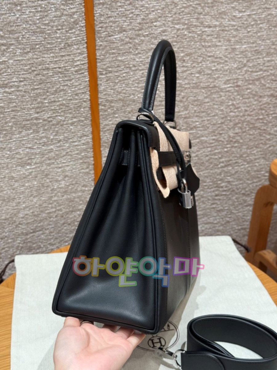 하얀악마 에르 라키스 (3).jpg