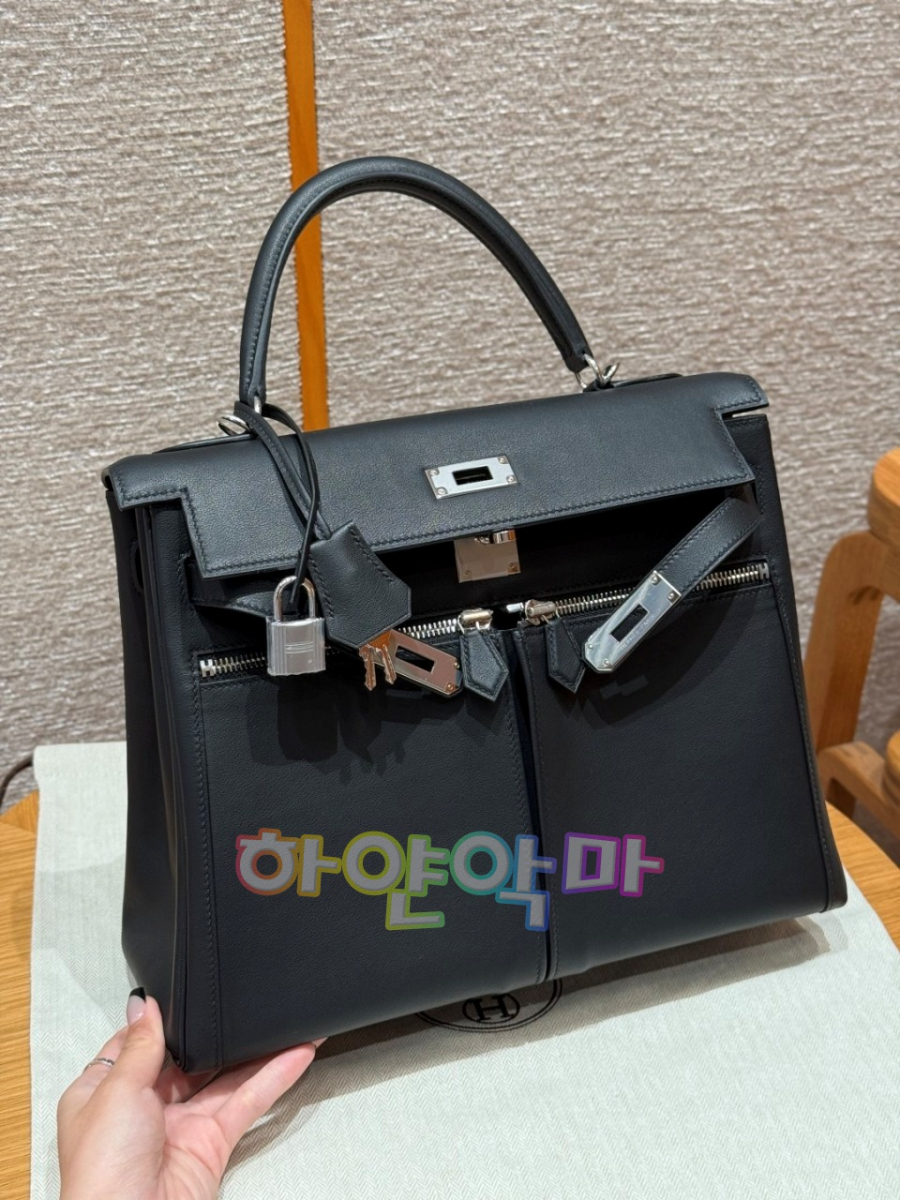 하얀악마 에르 라키스 (12).jpg