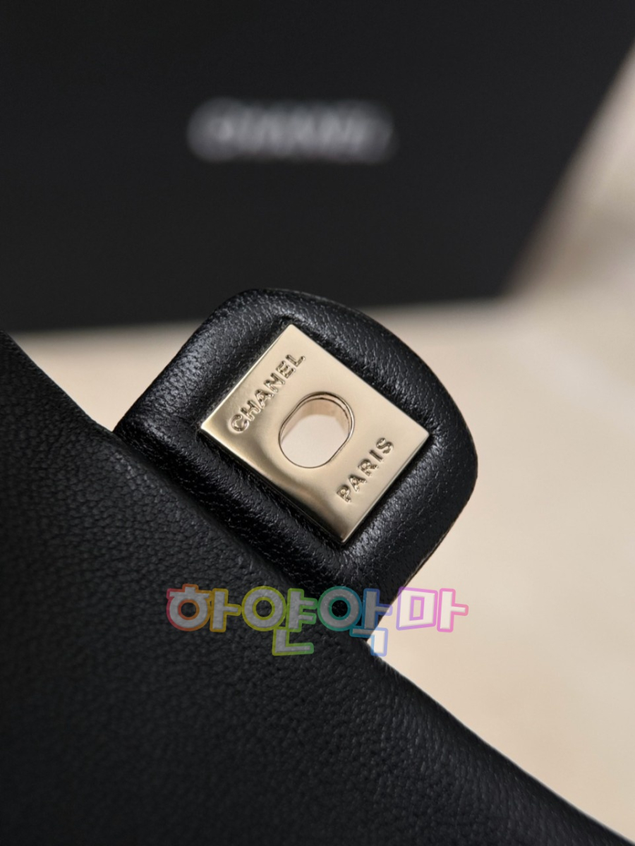 하얀악마 샤넬 가방 (14).jpg