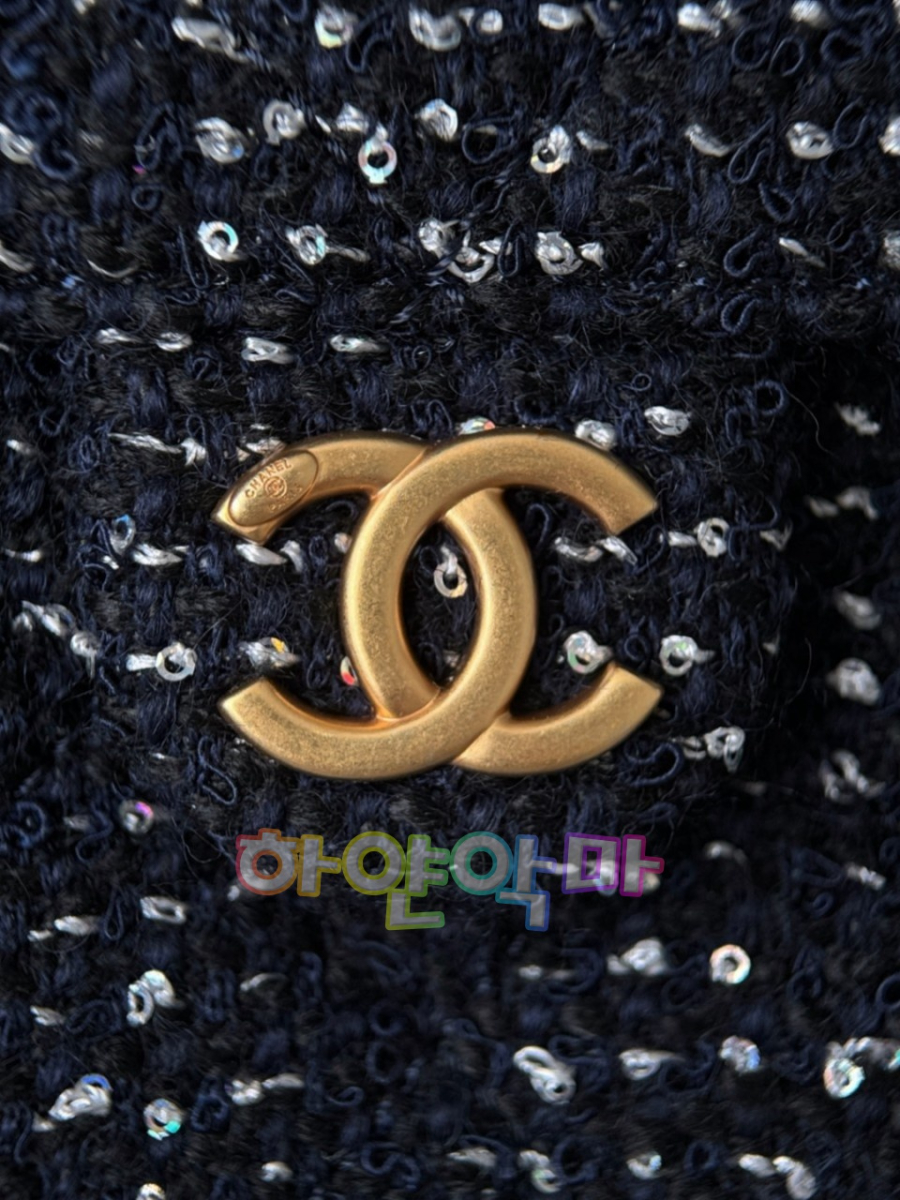 하얀악마 샤넬 25백 (11).jpg