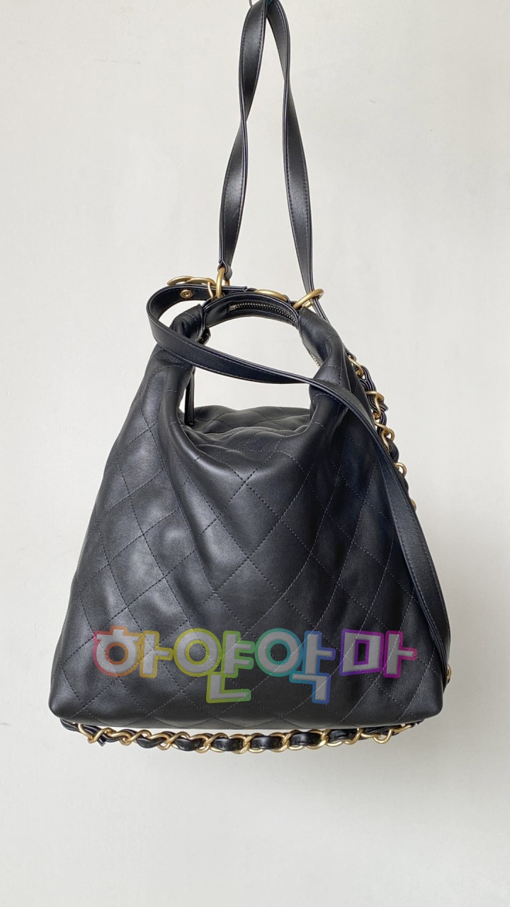 하얀악마 샤넬 가방 (3).jpg