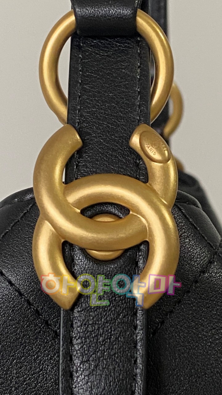 하얀악마 샤넬 가방 (12).jpg