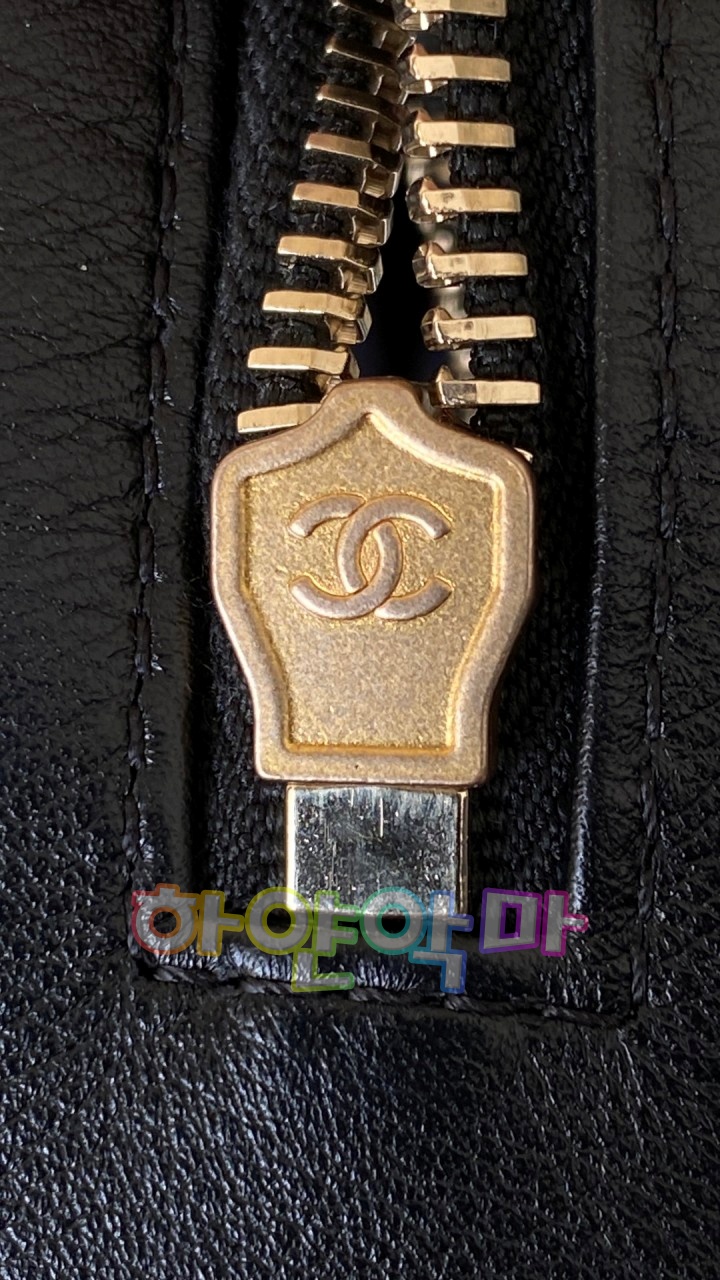 하얀악마 샤넬 가방 (16).jpg