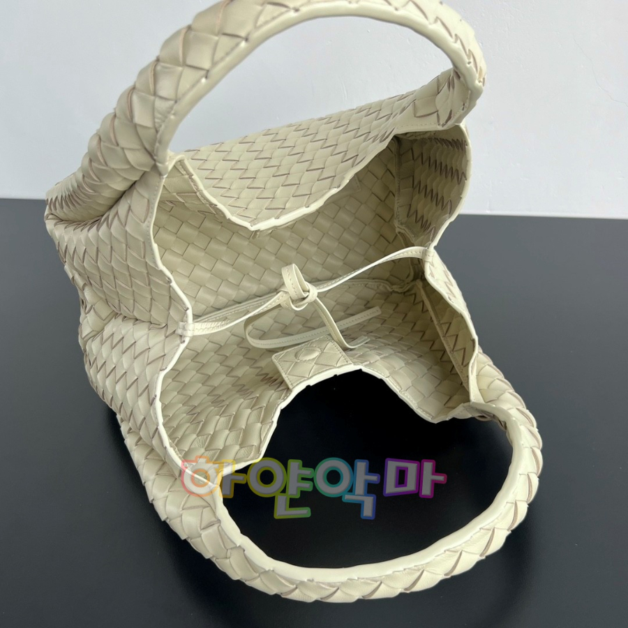 하얀악마 보테가 캄파나 (7).jpg