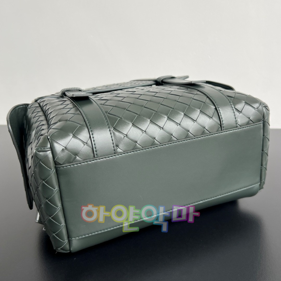 하얀악마 보테가 자이노 (3).jpg