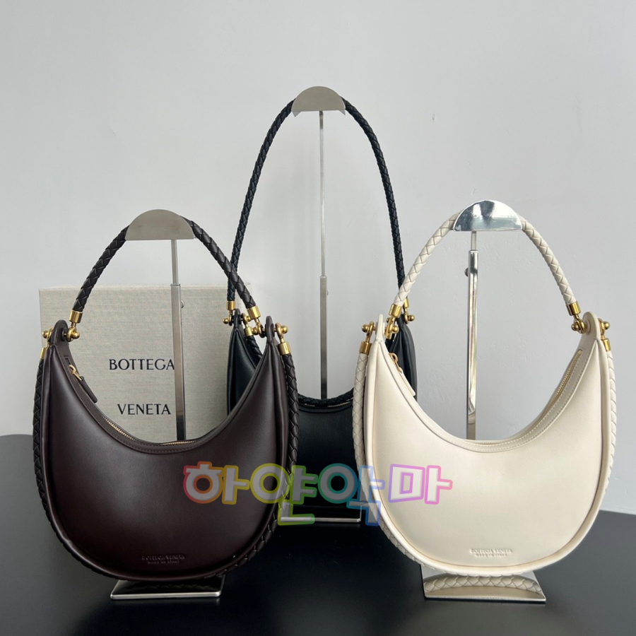 하얀악마 보테가 훌라우프 (10).jpg