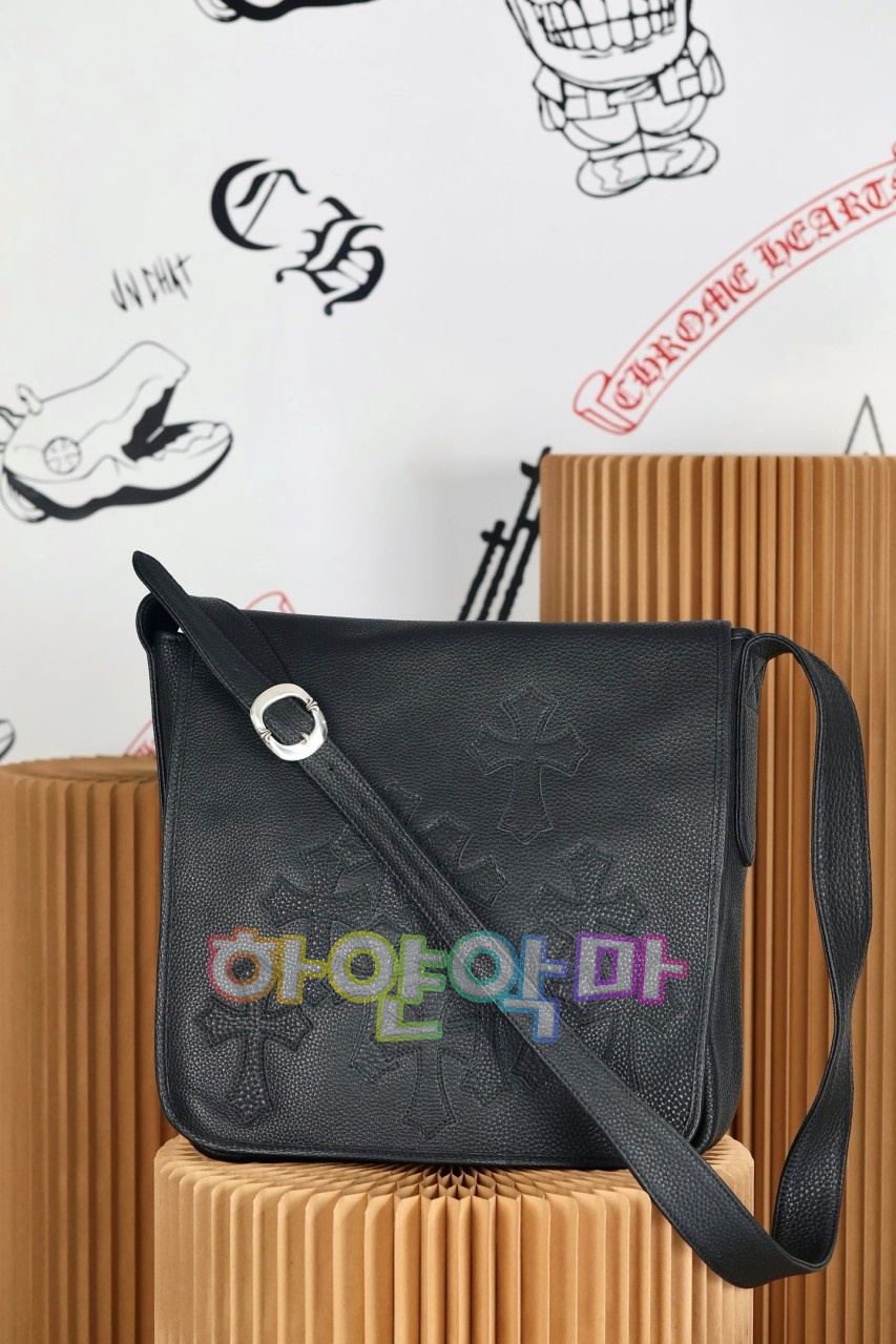 하얀악마 크롬하츠 크로스백 (2).jpg