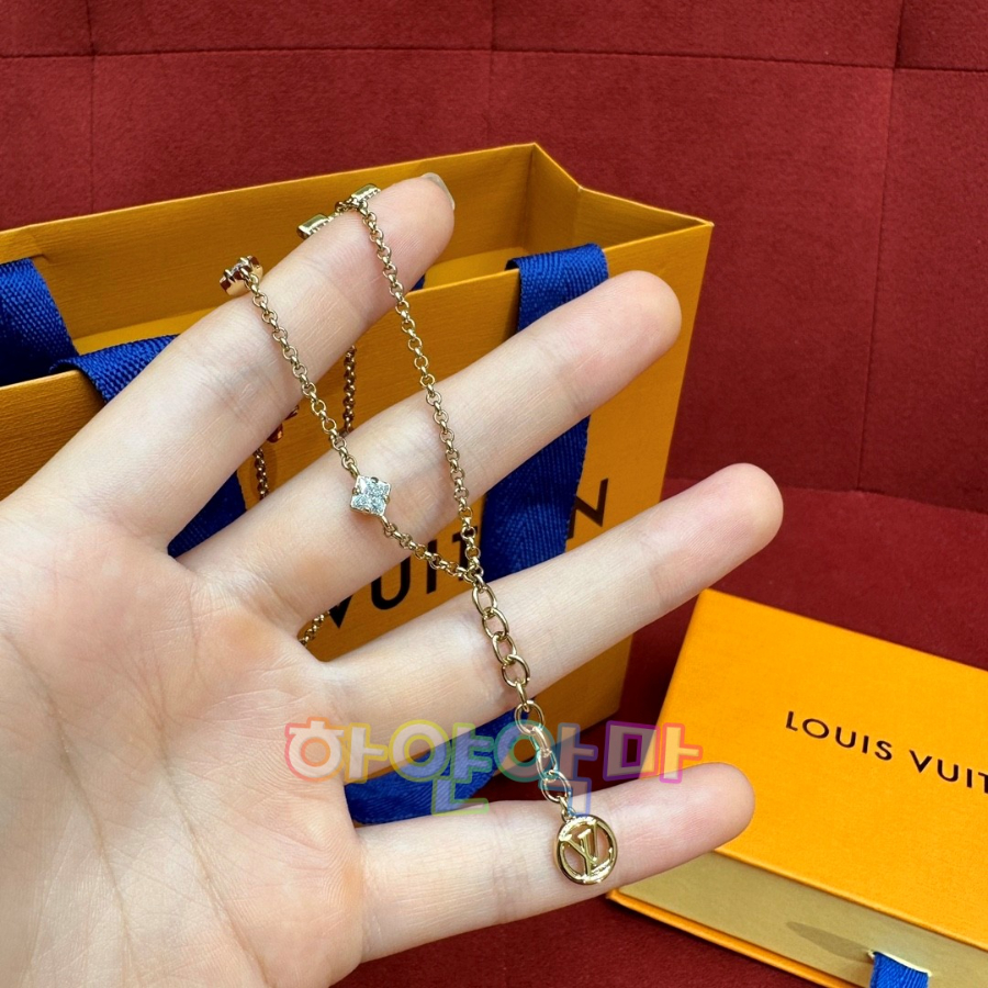 하얀악마 루이 팔찌 (7).jpg