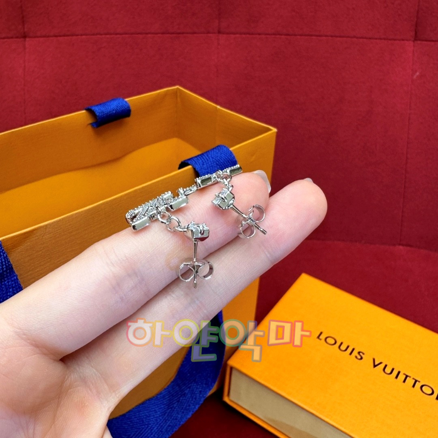 하얀악마 루이 귀걸이 (10).jpg