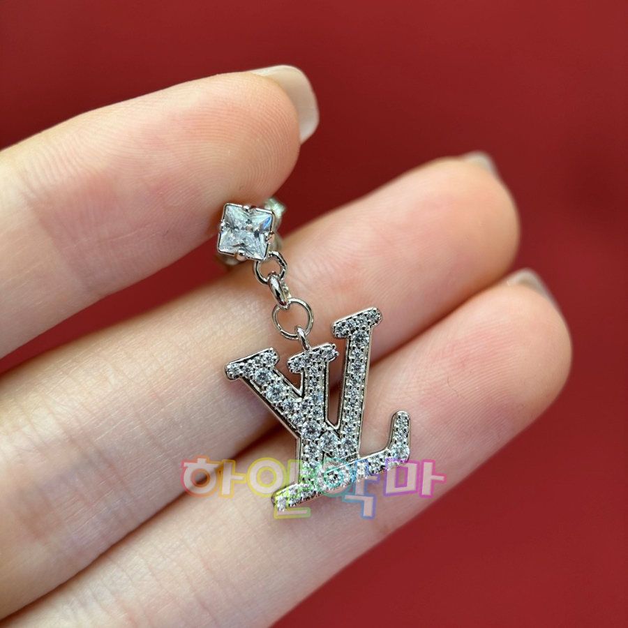 하얀악마 루이 귀걸이 (11).jpg