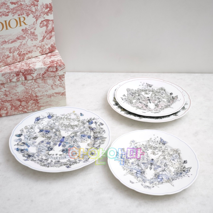 하얀악마 디올 접시 (7).jpg