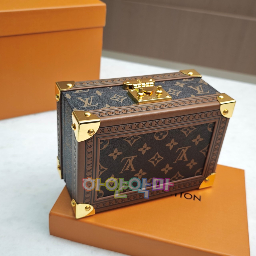 하얀악마 루이 케이스 (11).jpg