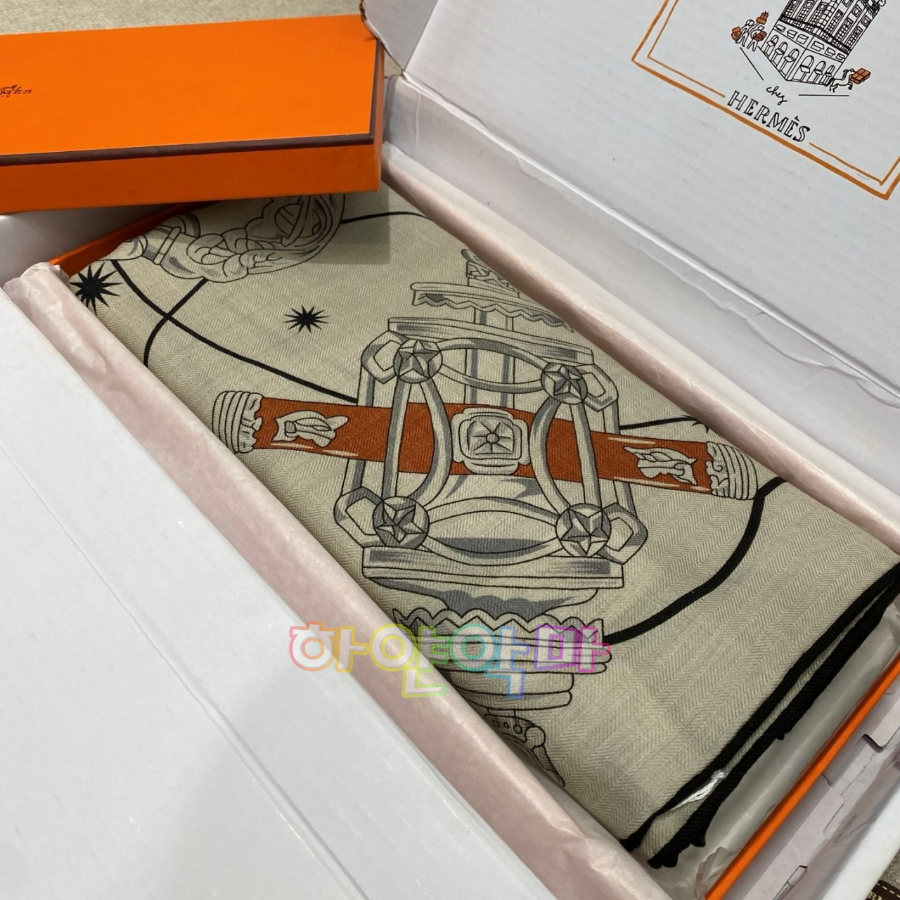 하얀악마 에르 스카프 (4).jpg