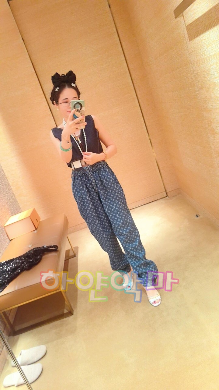 하얀악마 루이 청바지 (1).jpg