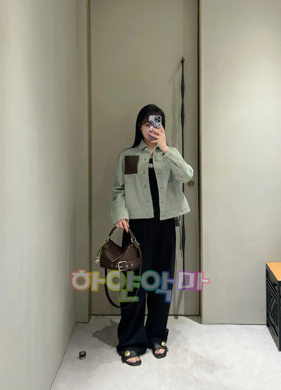 하얀악마 로에베 청자켓 (1).jpg