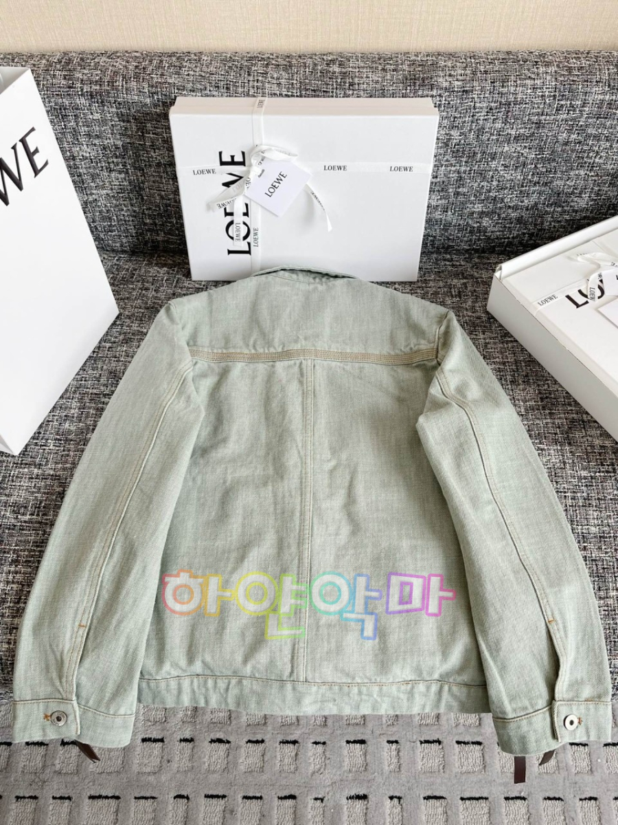 하얀악마 로에베 청자켓 (21).jpg