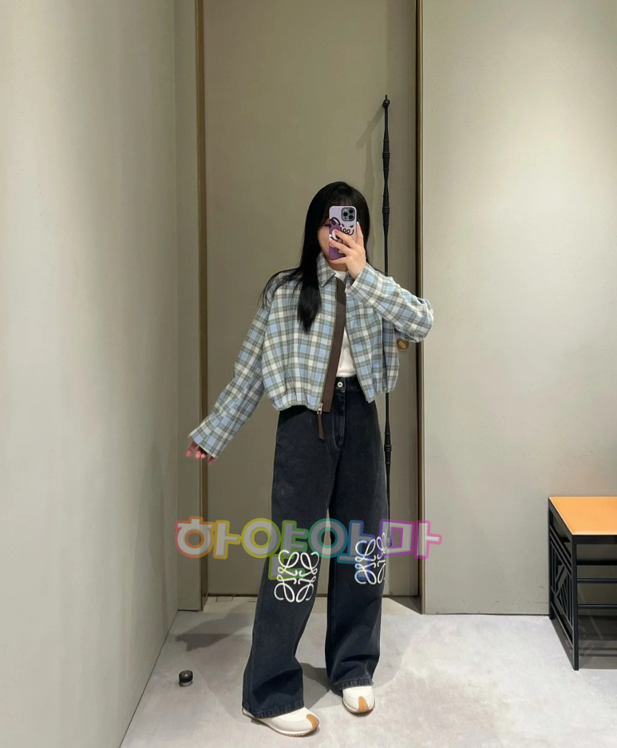 하얀악마 로에베 점퍼 (1).jpg