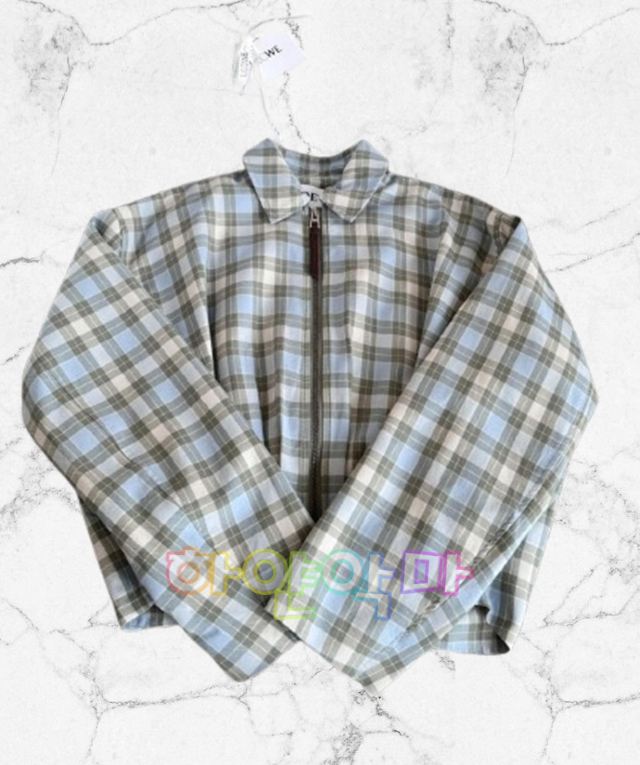 하얀악마 로에베 점퍼 (21).JPG