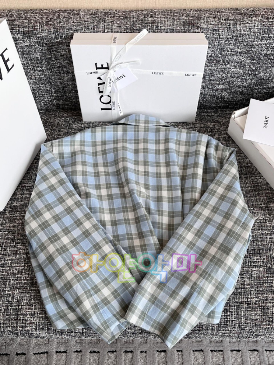 하얀악마 로에베 점퍼 (20).jpg