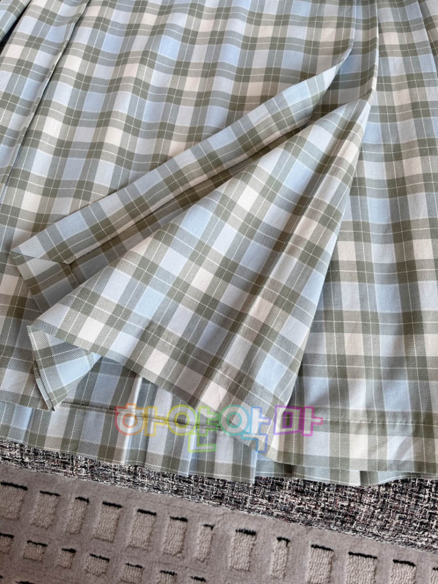 하얀악마 로에베 치마 (18).jpg