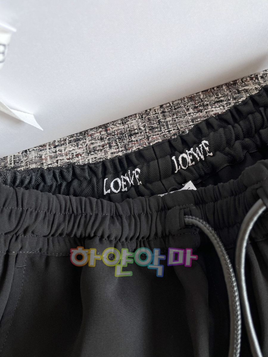 하얀악마 로에베 바지 (15).jpg