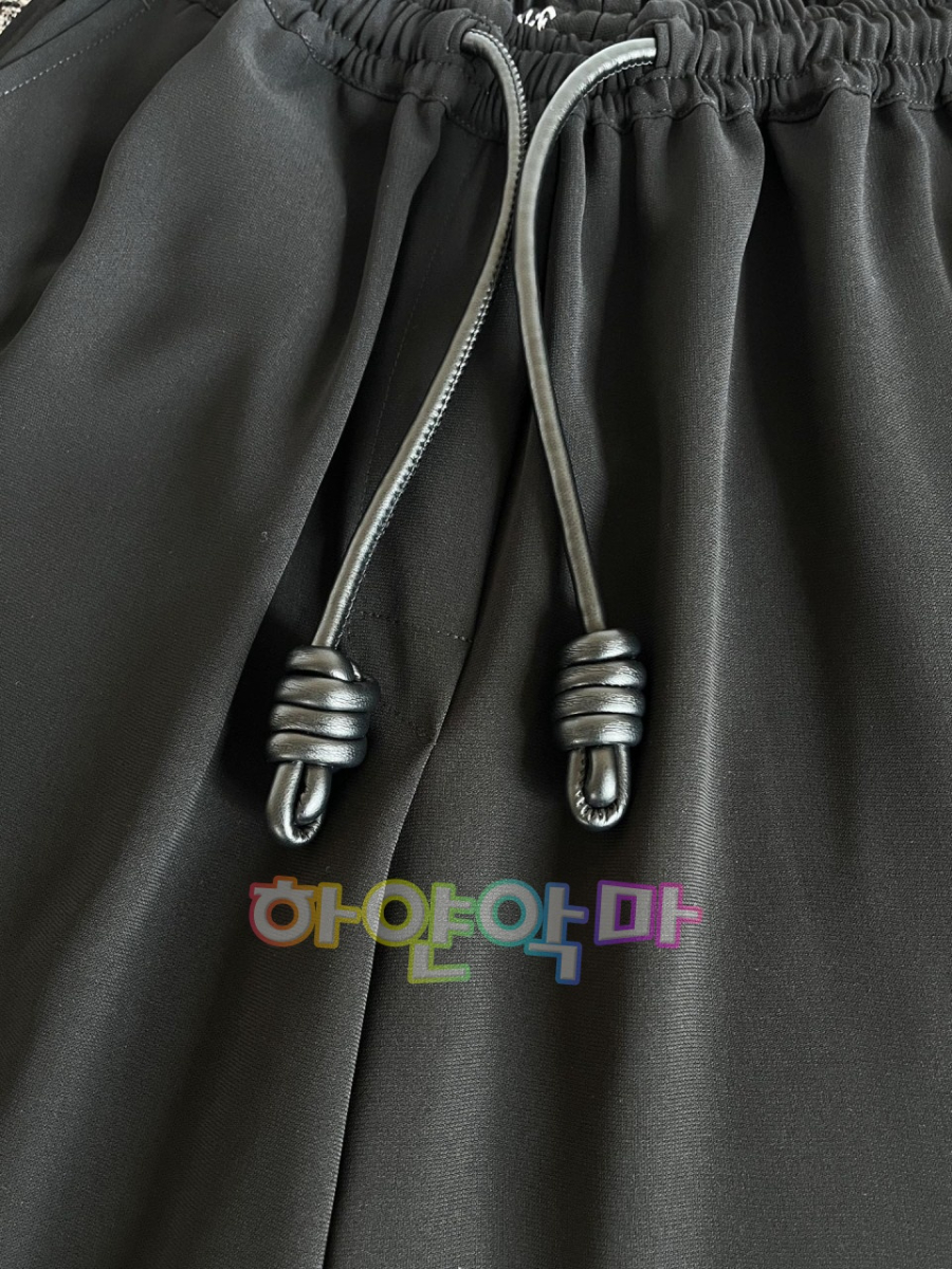 하얀악마 로에베 바지 (16).jpg