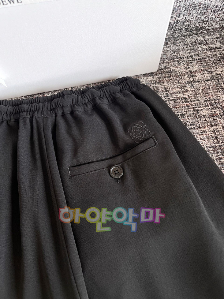 하얀악마 로에베 바지 (17).jpg