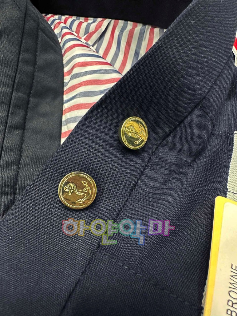 하얀악마 톰브라운 치마 (14).jpg